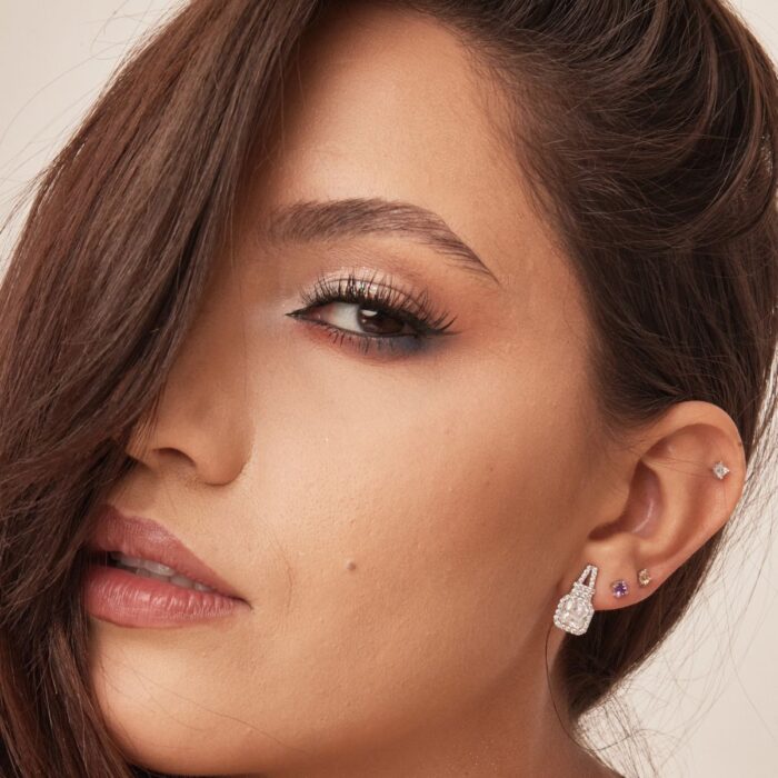 Aretes-de-plata-fina-con-circonias-blancas-1